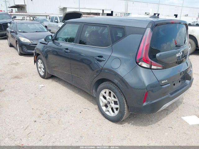 KNDJ23AU1R7911587 KIA Soul