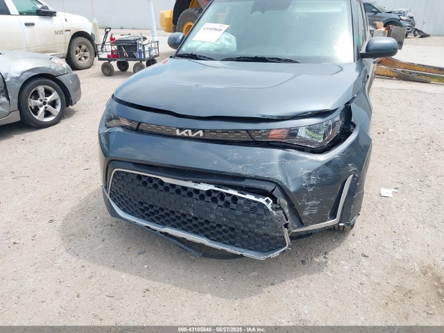 KNDJ23AU1R7911587 KIA Soul