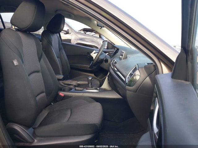 JM1BM1L79E1210156 Mazda pe