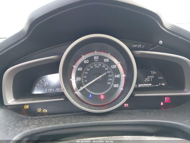 JM1BM1L79E1210156 Mazda pe