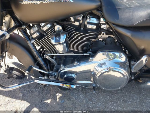 2020 HARLEY-DAVIDSON FLTRX 1HD1KHC10LB633221 Photo 8