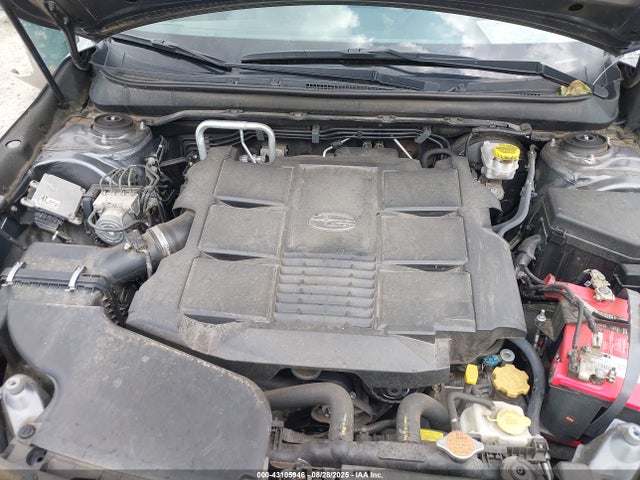 4S4BSENC8J3274884 Subaru u4