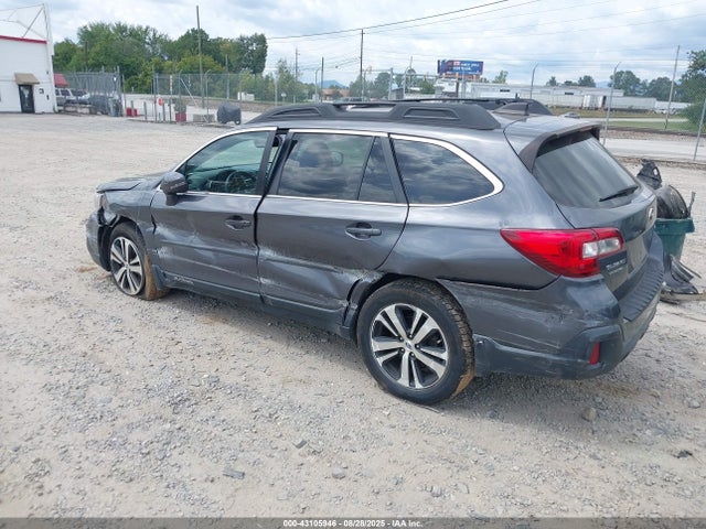 4S4BSENC8J3274884 Subaru u4