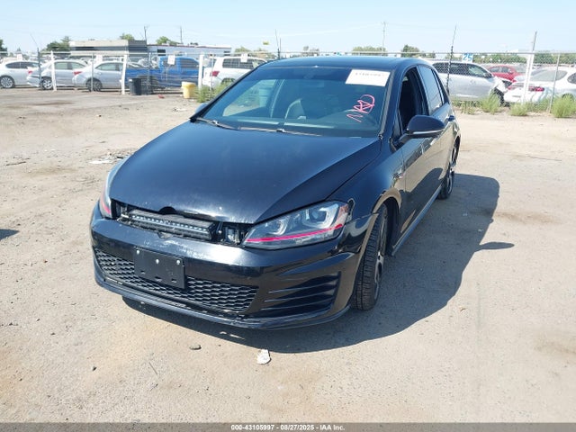 3VW4T7AU8FM017473 Volkswagen GTI