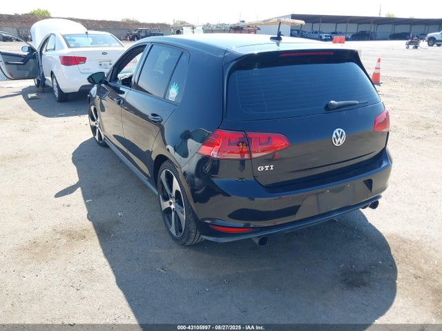 3VW4T7AU8FM017473 Volkswagen GTI
