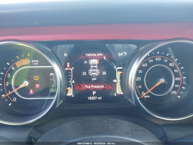 1C4JJXFM3PW589671 Jeep Wrangler