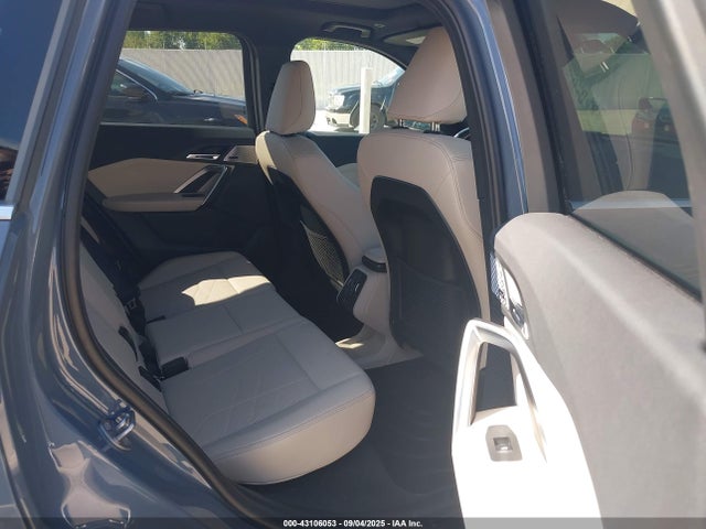 WBX73EF03P5X56934 BMW X1