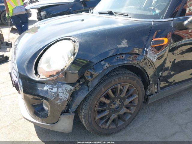 2016 MINI HARDTOP WMWXU1C56G2E16827 Photo 5