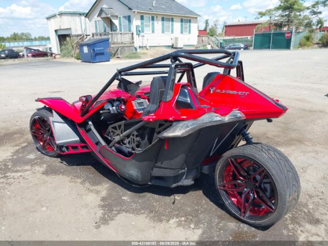 2015 POLARIS SLINGSHOT 57XAAPFA1F5102503 Photo 2