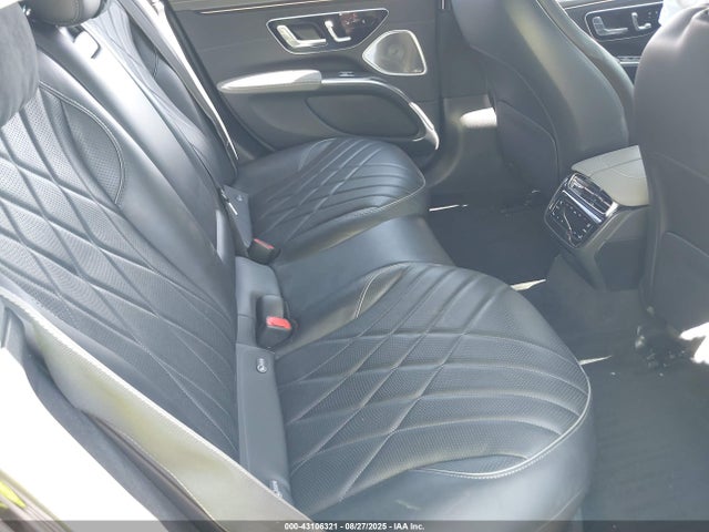 W1KCG5FB6PA028572 Mercedes-Benz ed