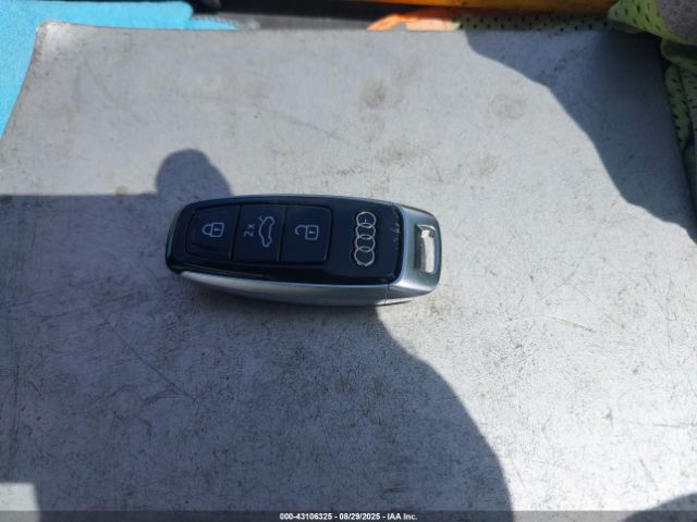 2023 AUDI E-TRON GT WAUCJBFW5P7001046 Photo 10