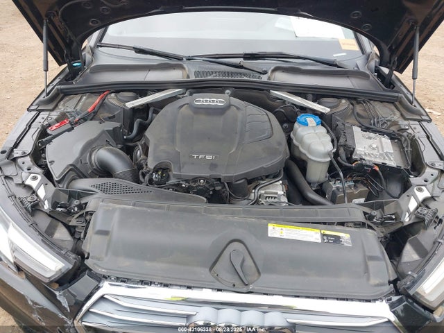 2017 AUDI A4 WAUDNAF44HN053136 Photo 9