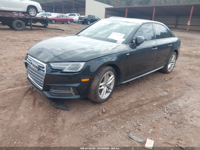 2017 AUDI A4 WAUDNAF44HN053136 Photo 1