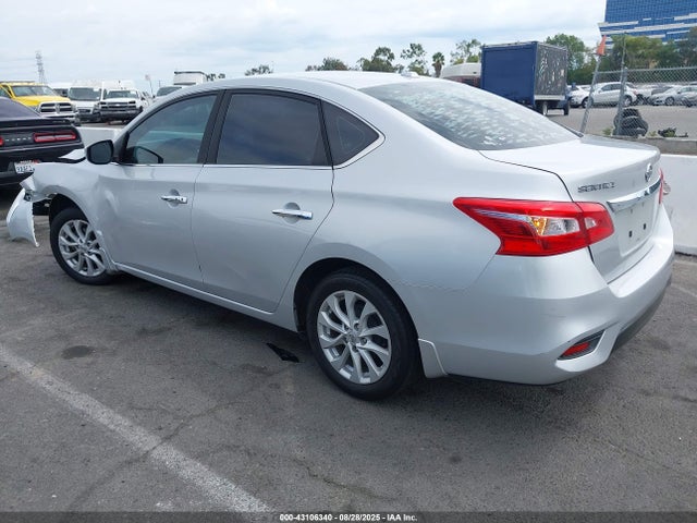 Nissan Sentra 2018 3N1AB7AP1JL661336 Image 3
