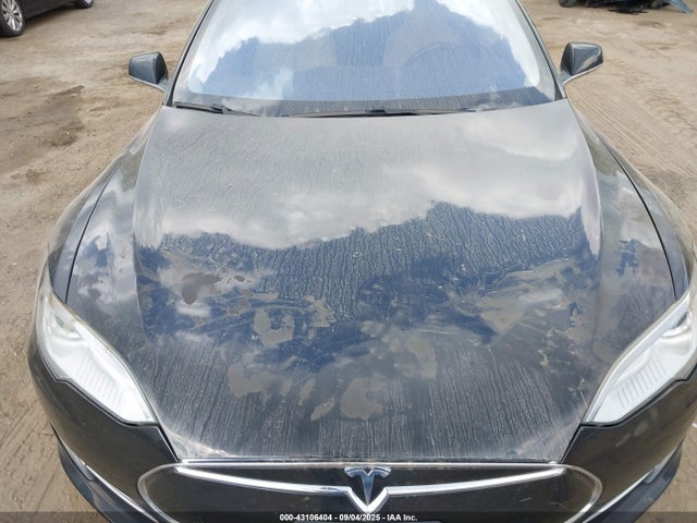 2013 TESLA MODEL S 5YJSA1CG0DFP04730 Photo 9