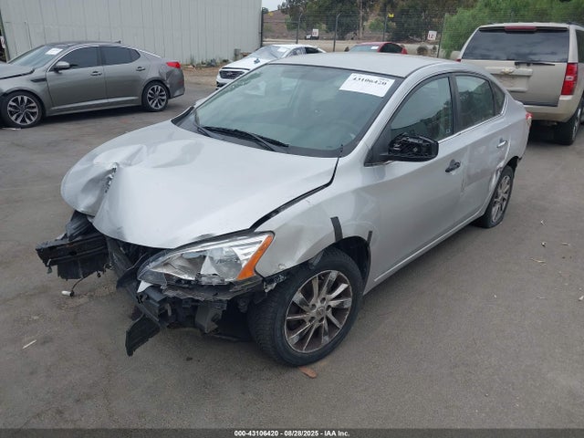 Nissan Sentra 2014 3N1AB7AP3EY218291 Image 2