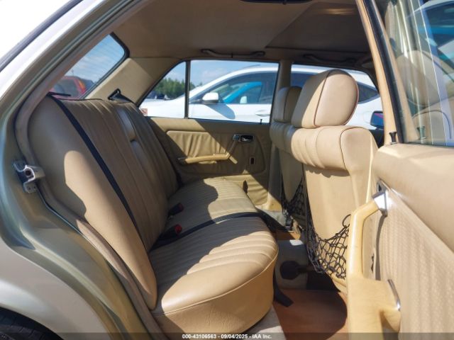 1984 MERCEDES-BENZ 300 WDBAB33A2EA138482 Photo 7