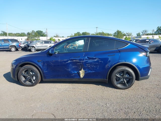 7SAYGDEE0TA447847 Tesla Model Y