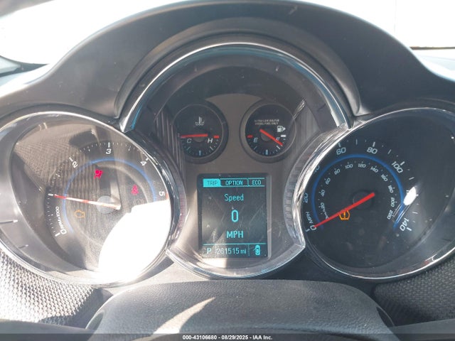 1G1P75SZ0E7299435 Chevrolet luz