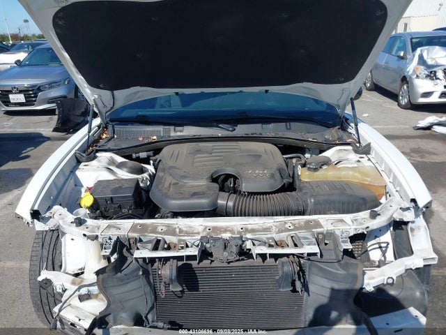 2C3CDXHG1GH267265 Dodge 2016