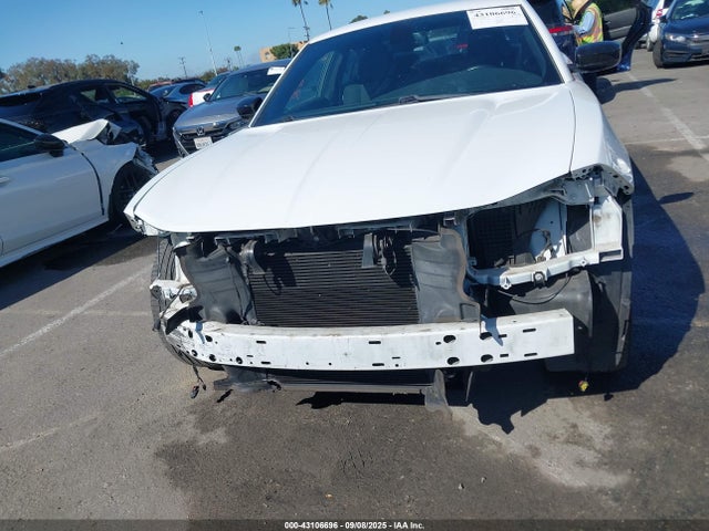 2C3CDXHG1GH267265 Dodge 2016
