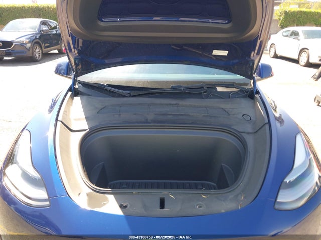 2022 TESLA MODEL Y 7SAYGAEE0NF552814 Photo 9