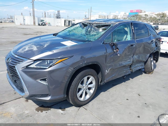 2T2ZZMCA4HC076827 Lexus 2017