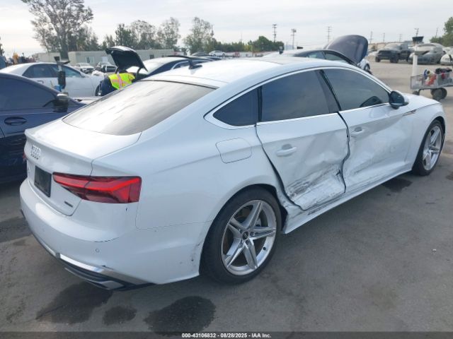 2022 AUDI A5 SPORTBACK WAUDACF56NA021405 Photo 3