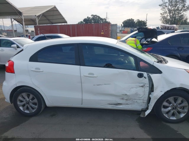 KIA gamma 2016 KNADN5A3XG6590298 Image 13