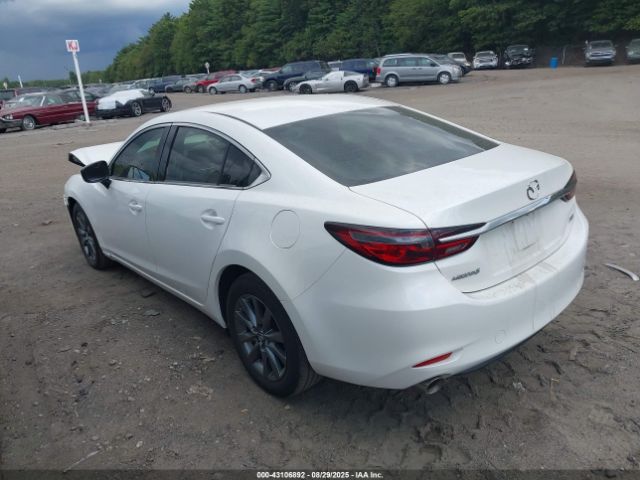 2018 MAZDA MAZDA6 JM1GL1UM4J1311547 Photo 2