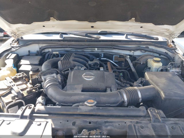 Nissan Xterra 2015 5N1AN0NW2FN663354 Image 10