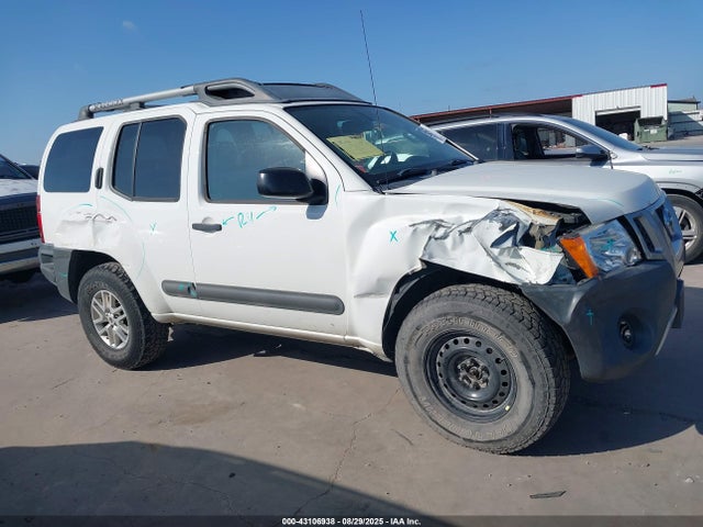 Nissan Xterra 2015 5N1AN0NW2FN663354 Image 13