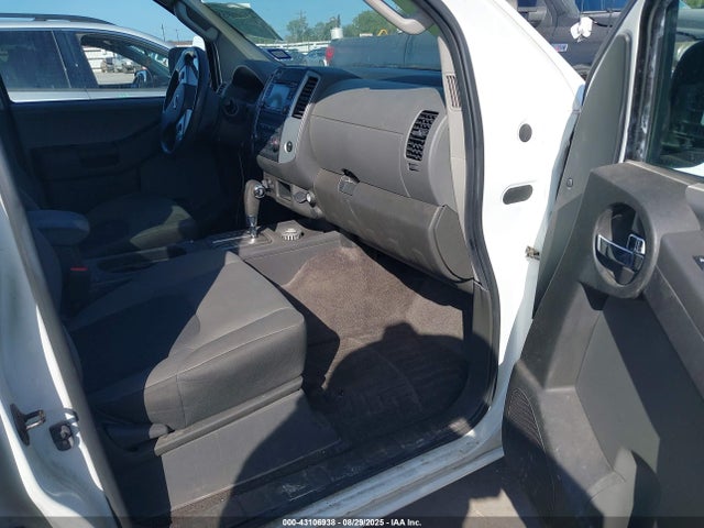Nissan Xterra 2015 5N1AN0NW2FN663354 Image 5