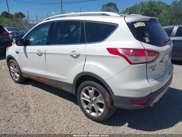 1FMCU9J96EUA31588 Ford Escape
