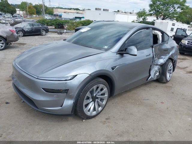 2026 TESLA MODEL Y 7SAYGDEE0TA381400 Photo 1