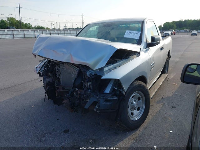3C6JR6AG1KG511618 RAM 1500