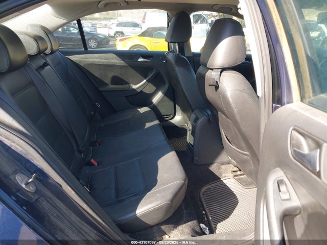 3VWD17AJ6EM270902 Volkswagen Jetta