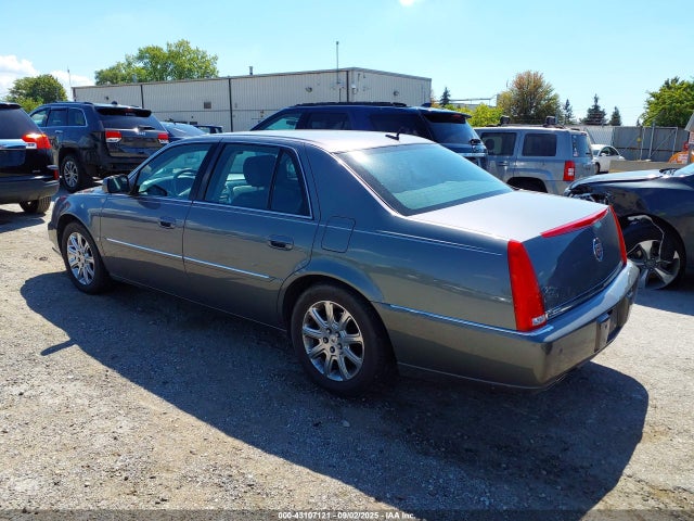 2008 CADILLAC DTS 1G6KD57YX8U184442 Photo 2