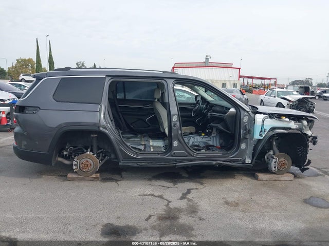 1C4RJKBG0N8515955 Jeep GRAND CHEROKEE L