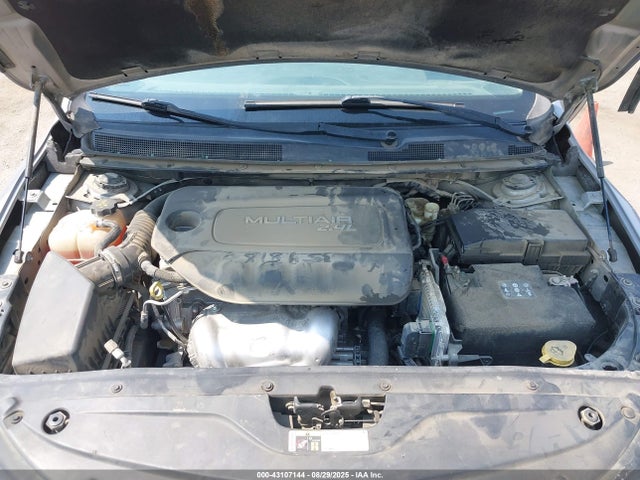 1C3CCCFB2FN633341 Chrysler 2015