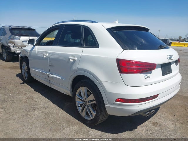 2018 AUDI Q3 WA1BCCFS6JR028970 Photo 2