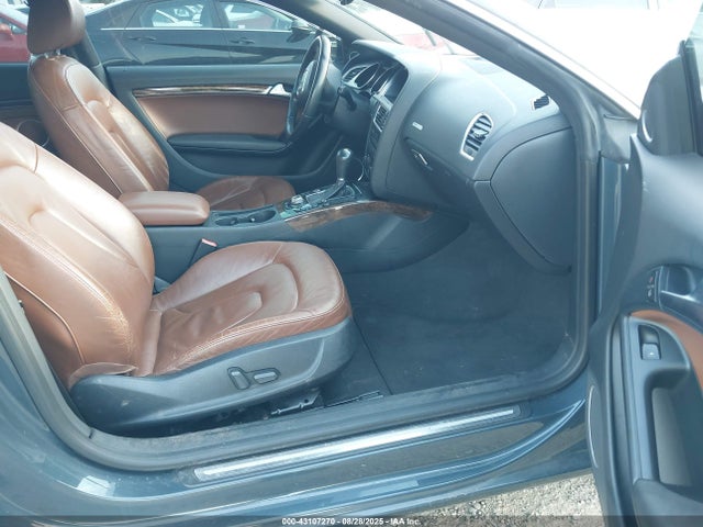 2009 AUDI A5 WAUDK78T89A033979 Photo 4