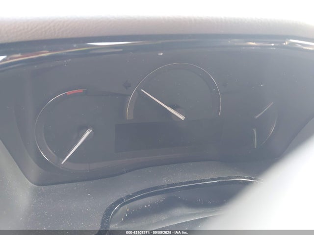 2017 CADILLAC XT5 1GYKNERS5HZ267566 Photo 6
