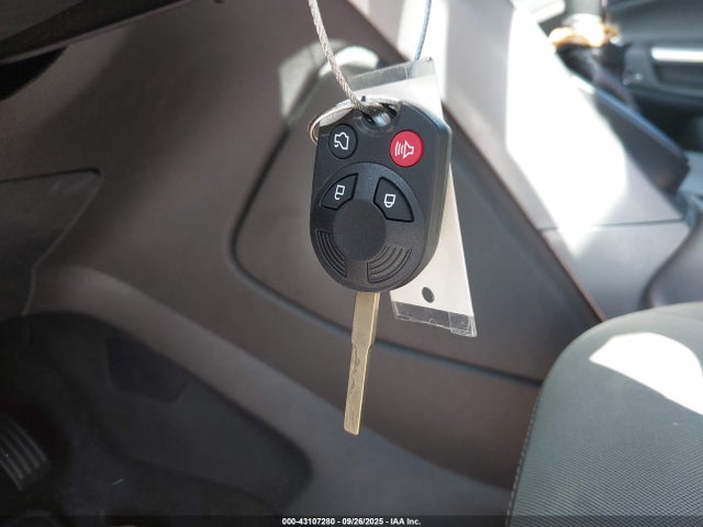 1FMCU0GX7GUC13837 Ford Escape