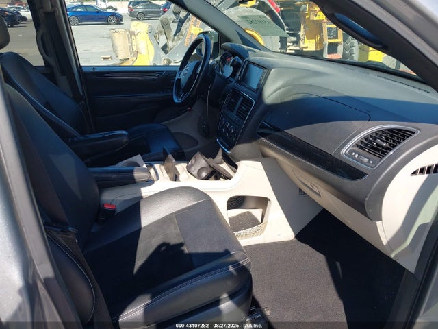 2C4RDGCG6JR253540 Dodge Grand Caravan