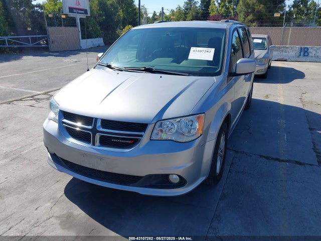 2C4RDGCG6JR253540 Dodge Grand Caravan