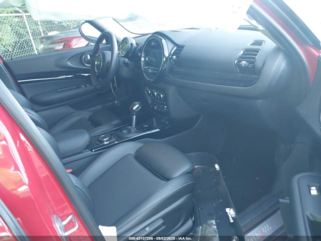 2019 MINI CLUBMAN WMWLU5C5XK2G05222 Photo 4