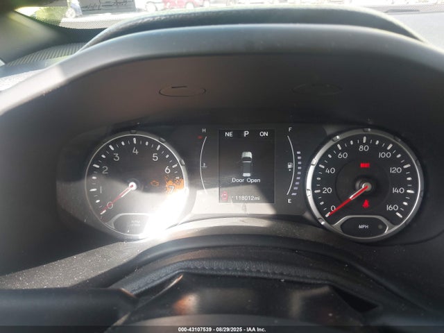 Jeep 2018 2018 ZACCJBAB1JPJ43196 Image 7