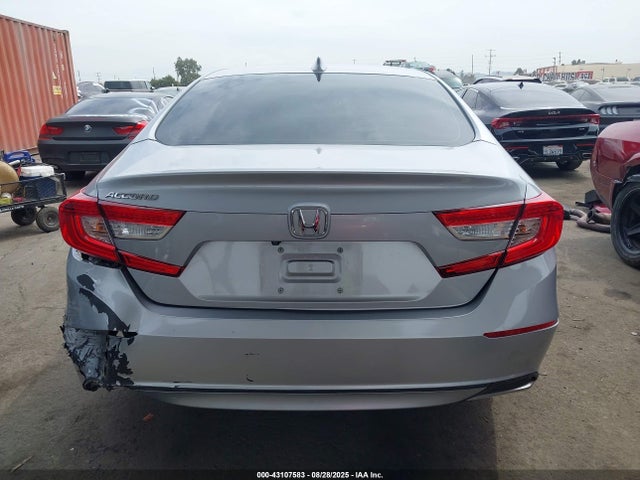 Honda l15be 2018 1HGCV1F48JA042377 Image 16