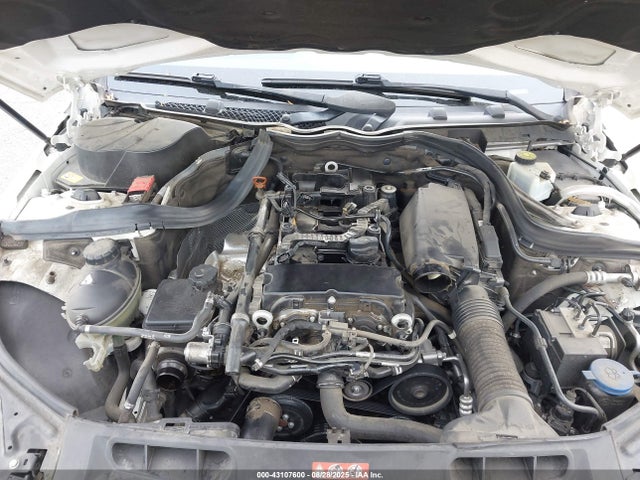 Mercedes-Benz C-Class 2014 WDDGJ4HB3EG282387 Image 10